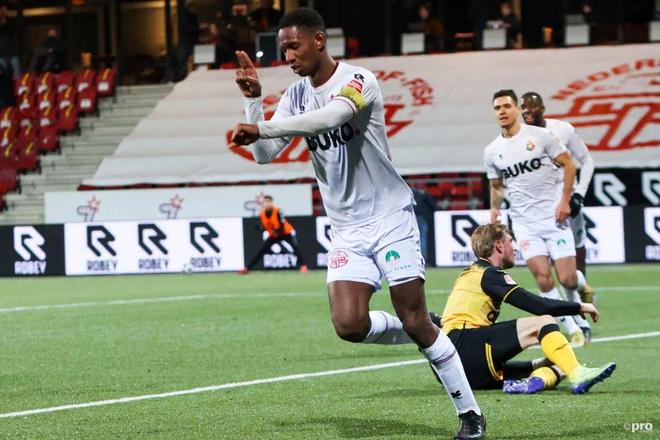 为球队赢得 为球队赢得