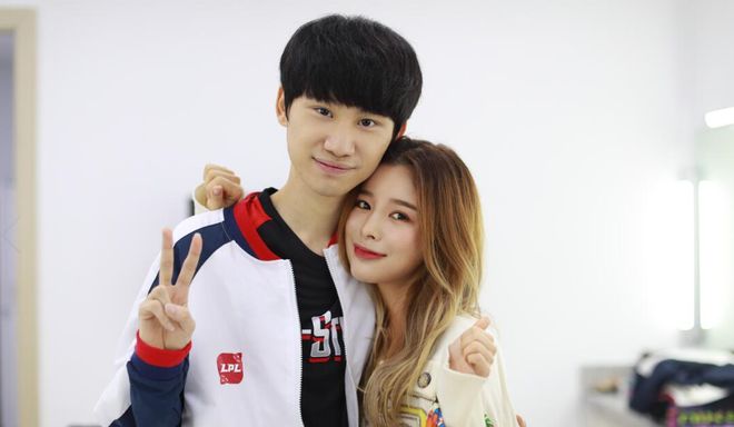 他通过不断 他通过不断