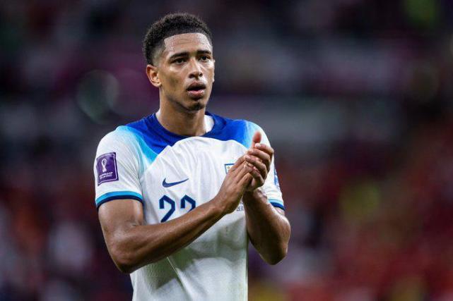 上展现出的 上展现出的