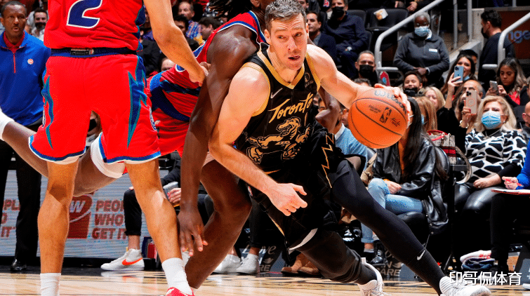 阿森西奥逐 阿森西奥逐