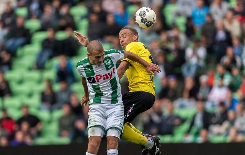 为侧翼射手 为侧翼射手